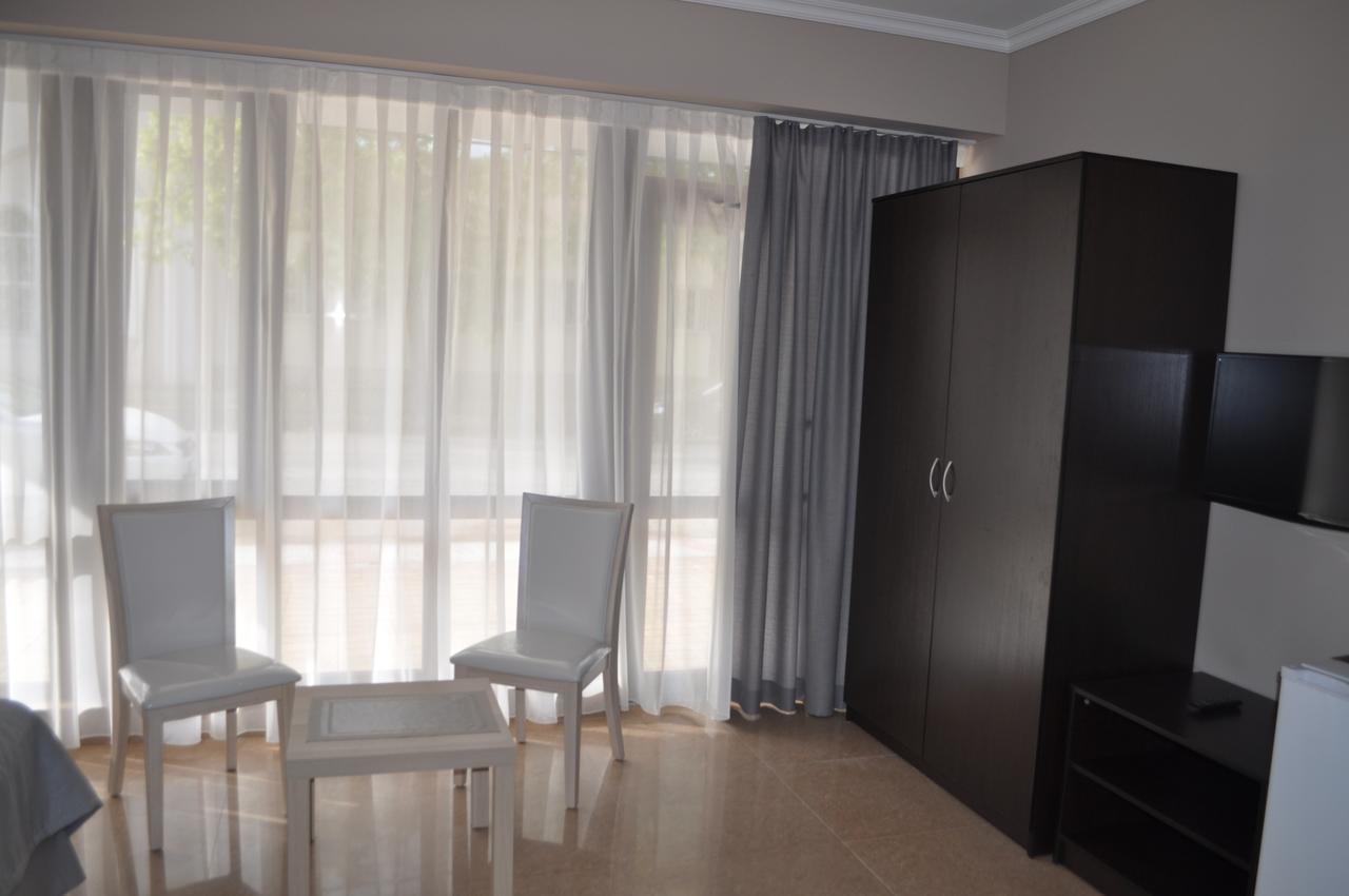 Inn Volna Gudauta Ngoại thất bức ảnh